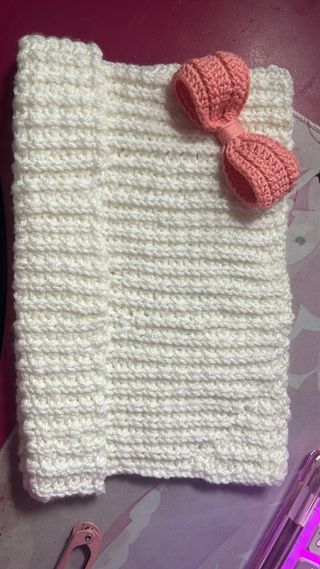 Cappelli e top all'uncinetto Frog e Hello Kitty