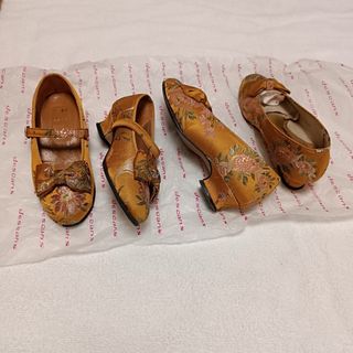 Traje de Fallera Niña Oro y Multicolor