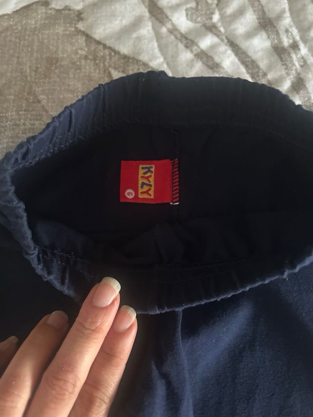 Vestito da bambina: maglia e felpa