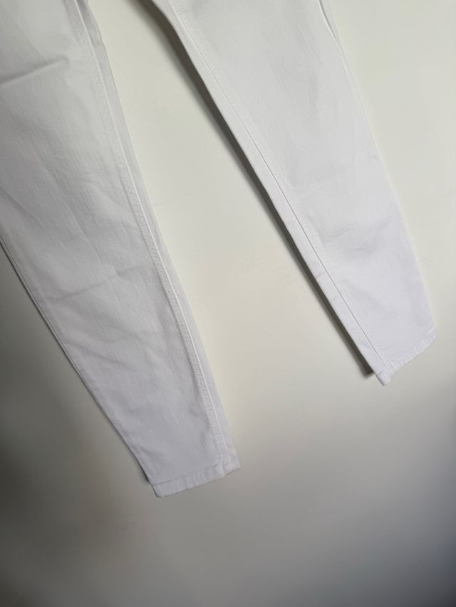 Pantalón vaquero blanco Zara T.38