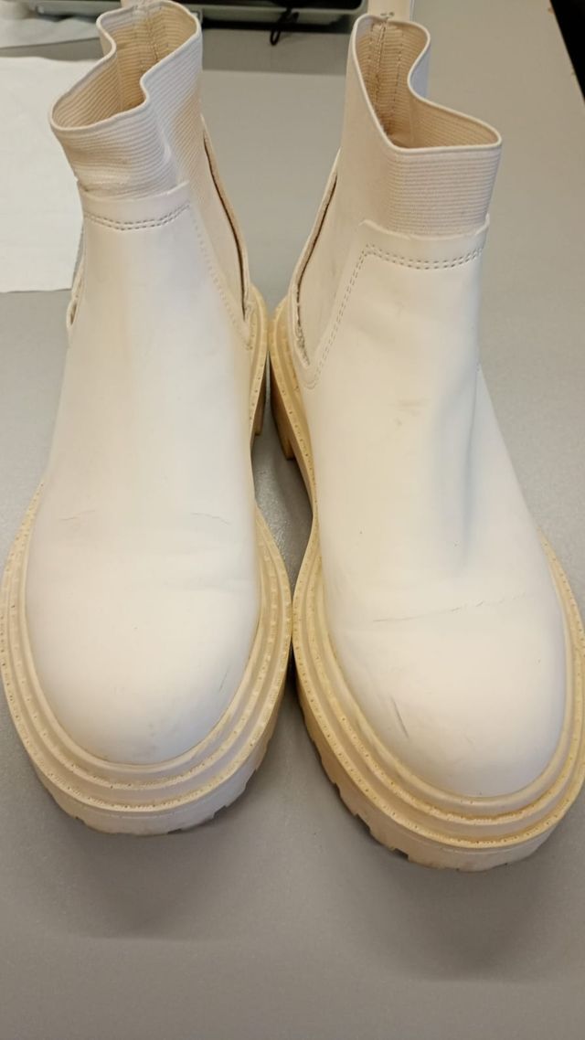 Botines Stradivarius Beige Num 35 Invierno