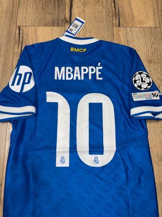 Camiseta Real Madrid Mbappe Talla L