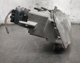 Renault 403041 7700820119 faro der laguna (b56)
