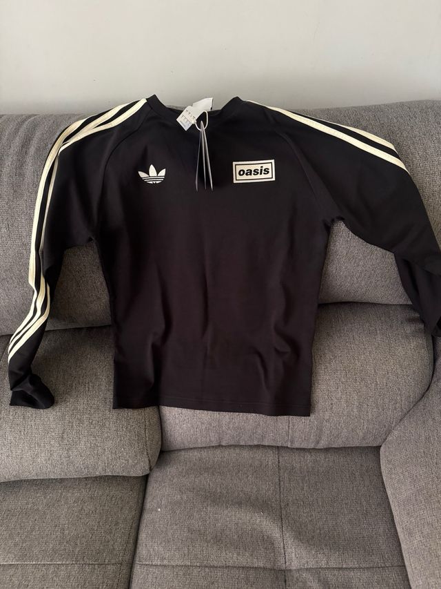 Camiseta Adidas Tour 3-Stripes LS Negra OASIS