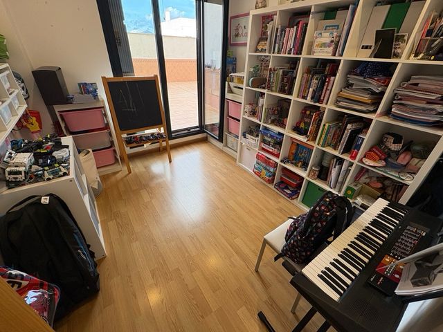 Piso en venta de 190m2 con ascensor , patio grande