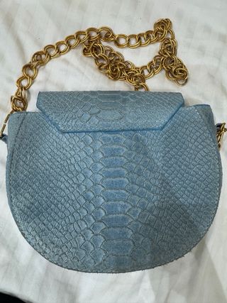 Bolso piel azul pedrería
