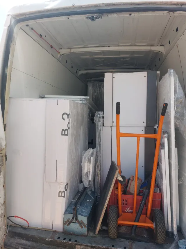 SERVICES DE DÉMÉNAGEMENT E DE TRANSPORT À BAS PRIX