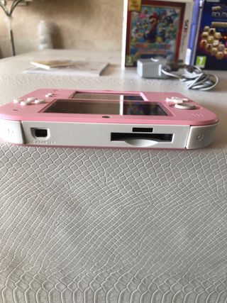 Consola Nintendo 2DS Rosa + Accesorios