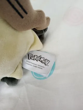 Pokémon peluche mimikyu