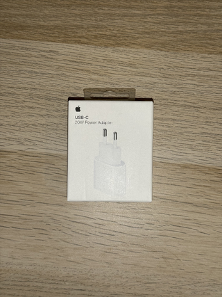 Caricatore originale per iPhone 20W