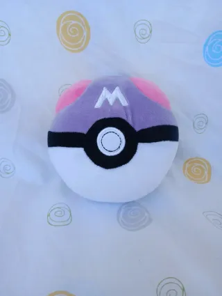 Pokémon peluche da masterball / master ball