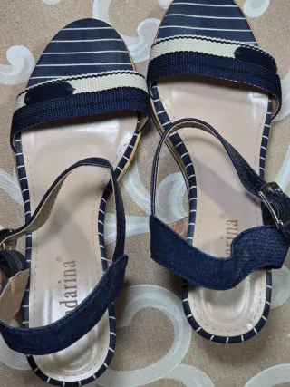 Sandalias de cuña azules Andarina Talla 39