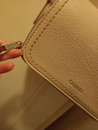 Borsa a tracolla Carpisa beige