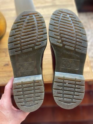 Dr. Martens burdeos talla 42