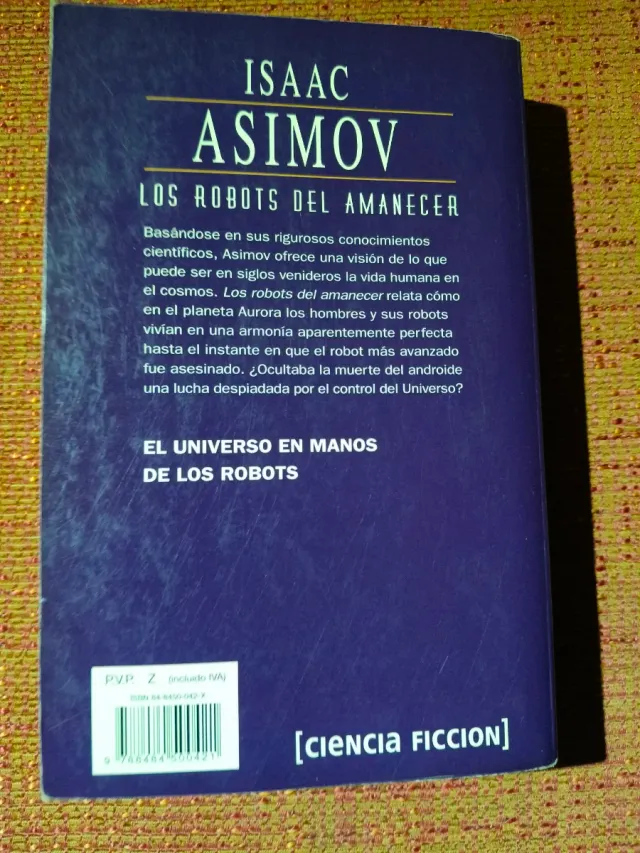 Robots Del Amanecer / The Robots of Dawn (Spani...