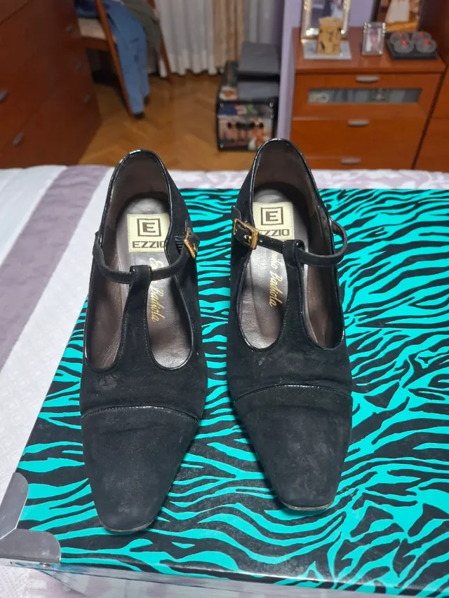 Zapatos Ezzio Negros Tacon Mujer