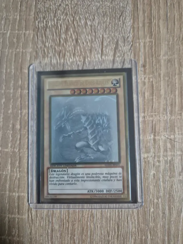 Dragon Blanco Ojos Azules, Gold Rare Ghost, Yugioh