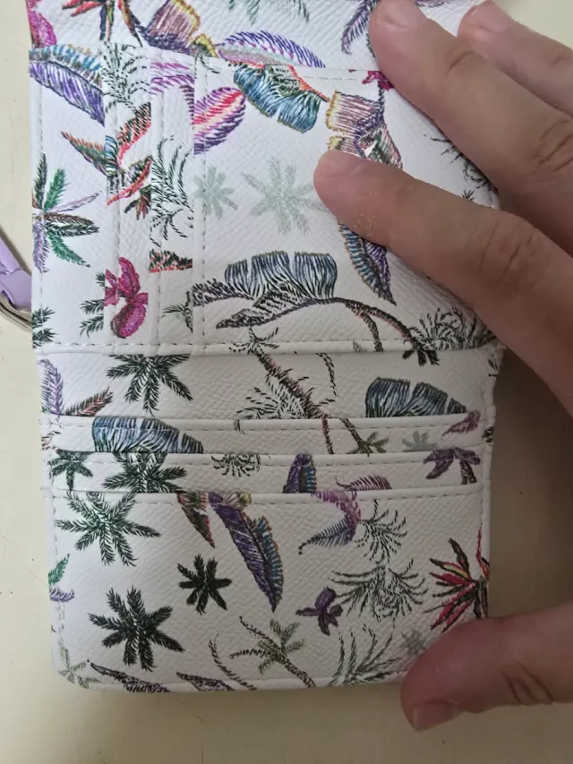 Monedero Paco Martinez estampado floral