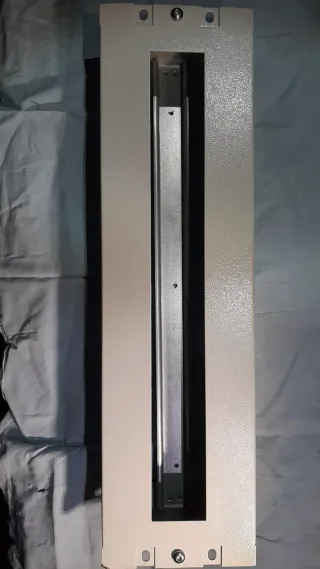 Bastidor Rack 19 para mecanismos eléctricos