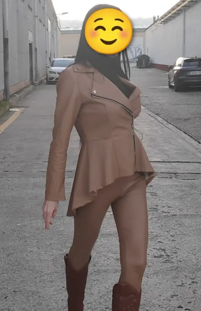 Legging polipiel con bolsillos