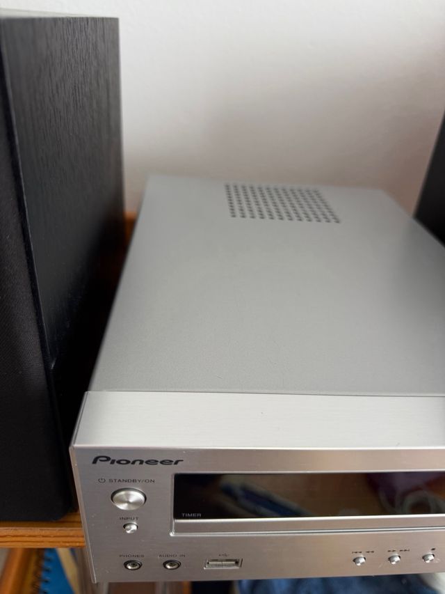 Microcadena Panasonic X-HM15BT-S-plata