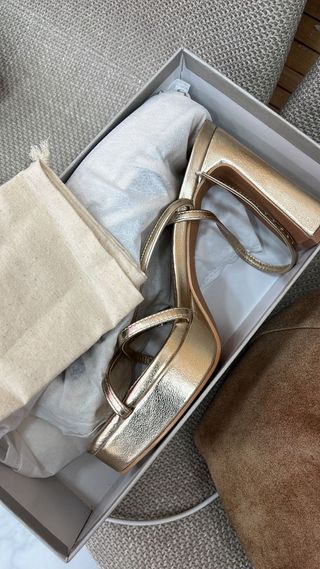 Sandalias MIM doradas tacón plataforma