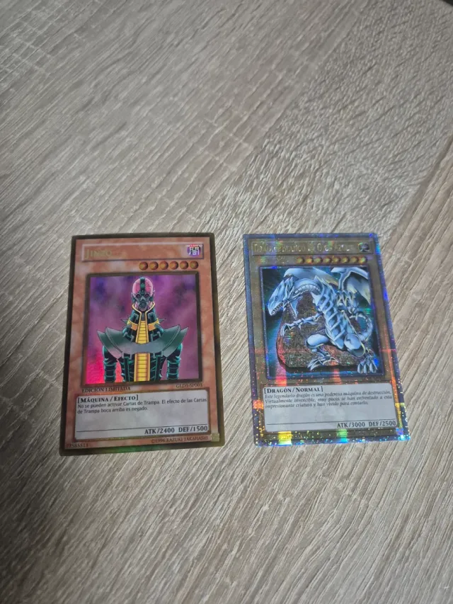 Cartas Yu-Gi-Oh! Jinzo y Dragon Blanco Ojos Azules