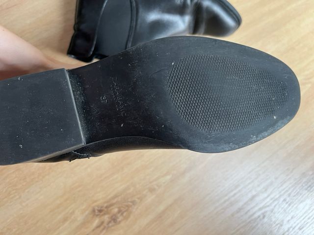 Botines Chelsea Zara Talla 37 Negros