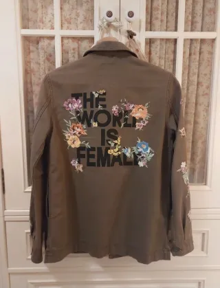 Cazadora vaquera Bershka