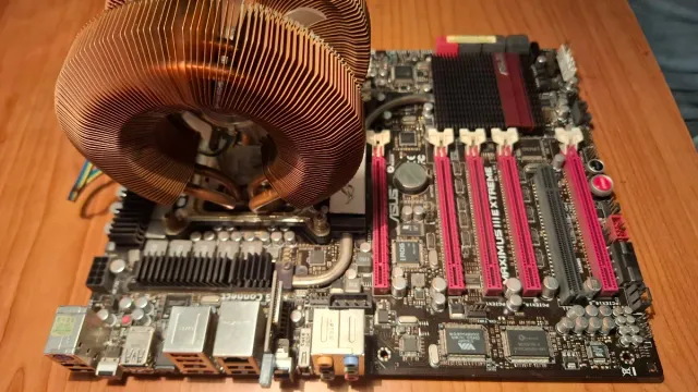 Placa Mãe ASUS Maximus III Extreme + i7 860 + 8Gb