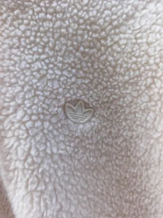 Sudadera polar Adidas con capucha XS crema