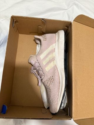 Deportivas Adidas Rosa y Blancas