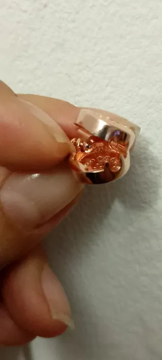 Pulsera Pandora Oro Rosa. Lleva caja y bolsa 

