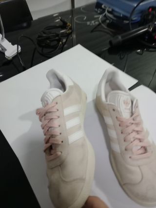 Adidas Gazelle Beige/Rosa Talla 37