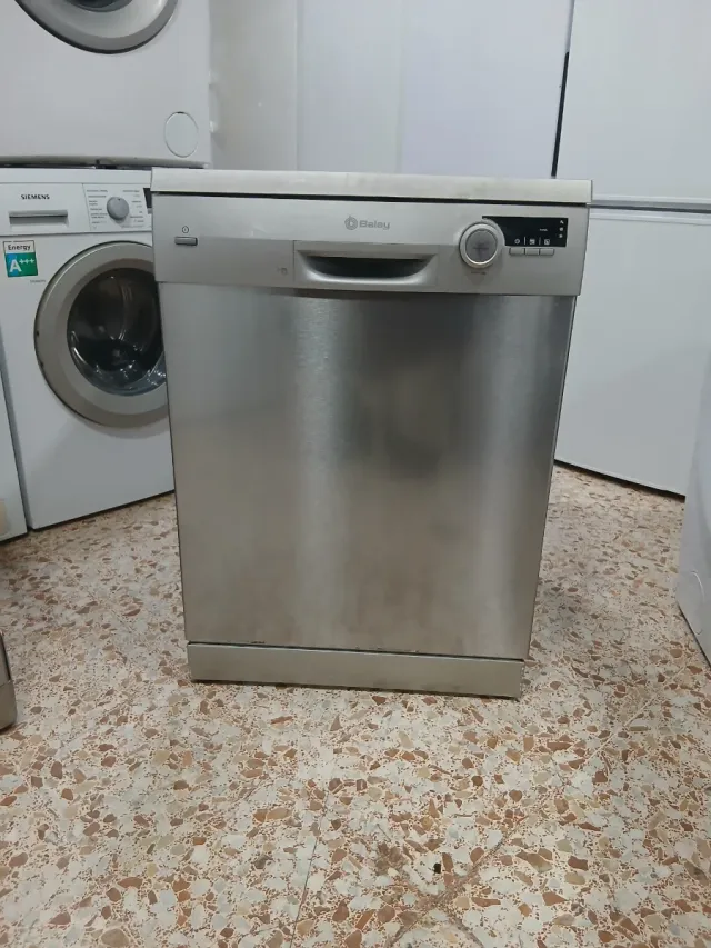 Lavavajillas Balay plateado