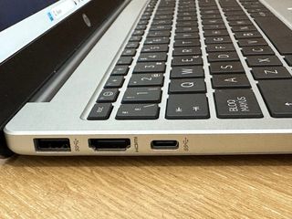 Portátil HP Ryzen 7 32GB RAM 500GB SSD Plata