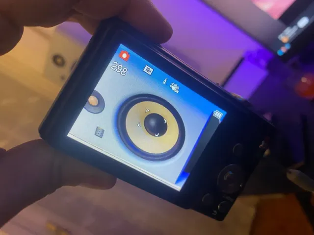 Panasonic Lumix DMC-FH24