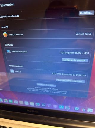 MacBook 13 2,4ghz 8GB RAM SSD 250