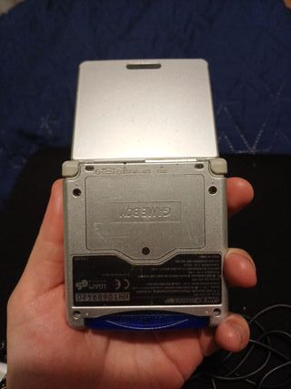 Nintendo Game Boy Advance SP Plata + Cargador