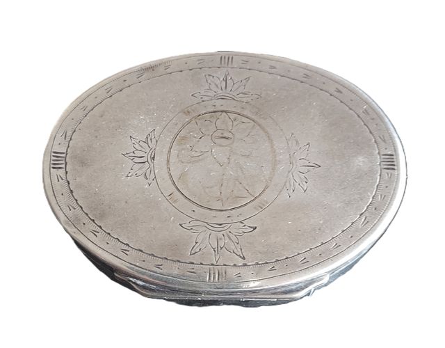 CAJITA TABACO ANTIGUA DE PLATA