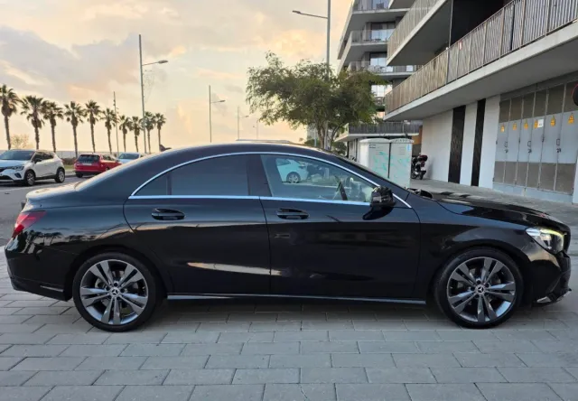 Mercedes-Benz Clase CLA 180d 2017  99.000KM REALES