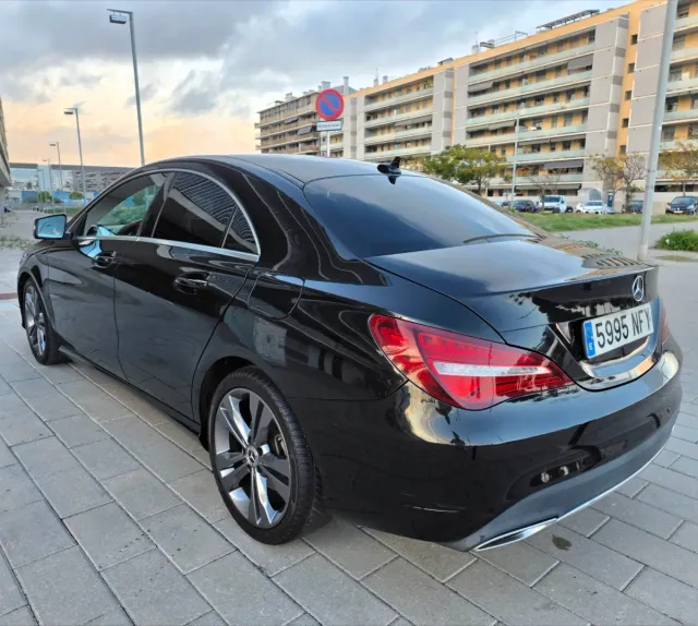 Mercedes-Benz Clase CLA 180d 2017  99.000KM REALES