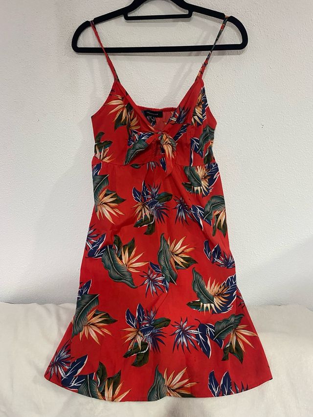 Vestido rojo estampado floral