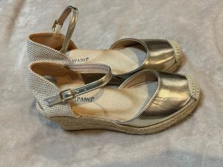 Sandalias doradas Talla 37
