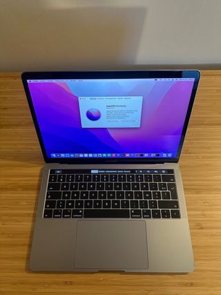 MacBook Pro 2017 16GB RAM Gris Espacial