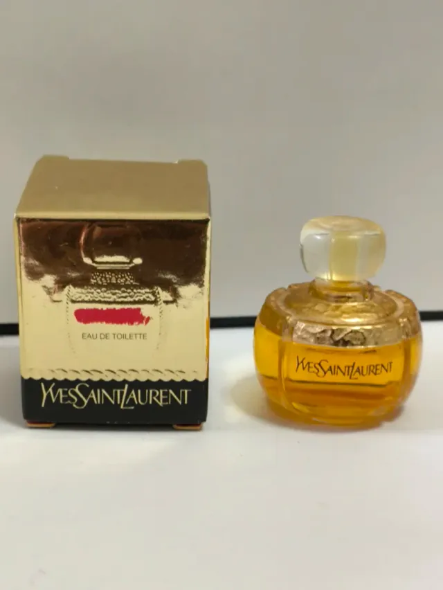 Perfume Yves Saint Laurent