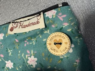 Pochette verde floreale con bottone handmade