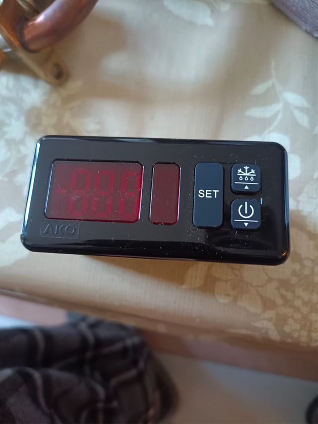 Termostato digital AKO