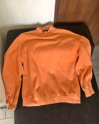 Jersey Zara Naranja Cuello Alto Manga Larga