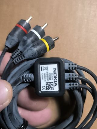 Cable Nokia conversor micro Jack a TV Out / AV